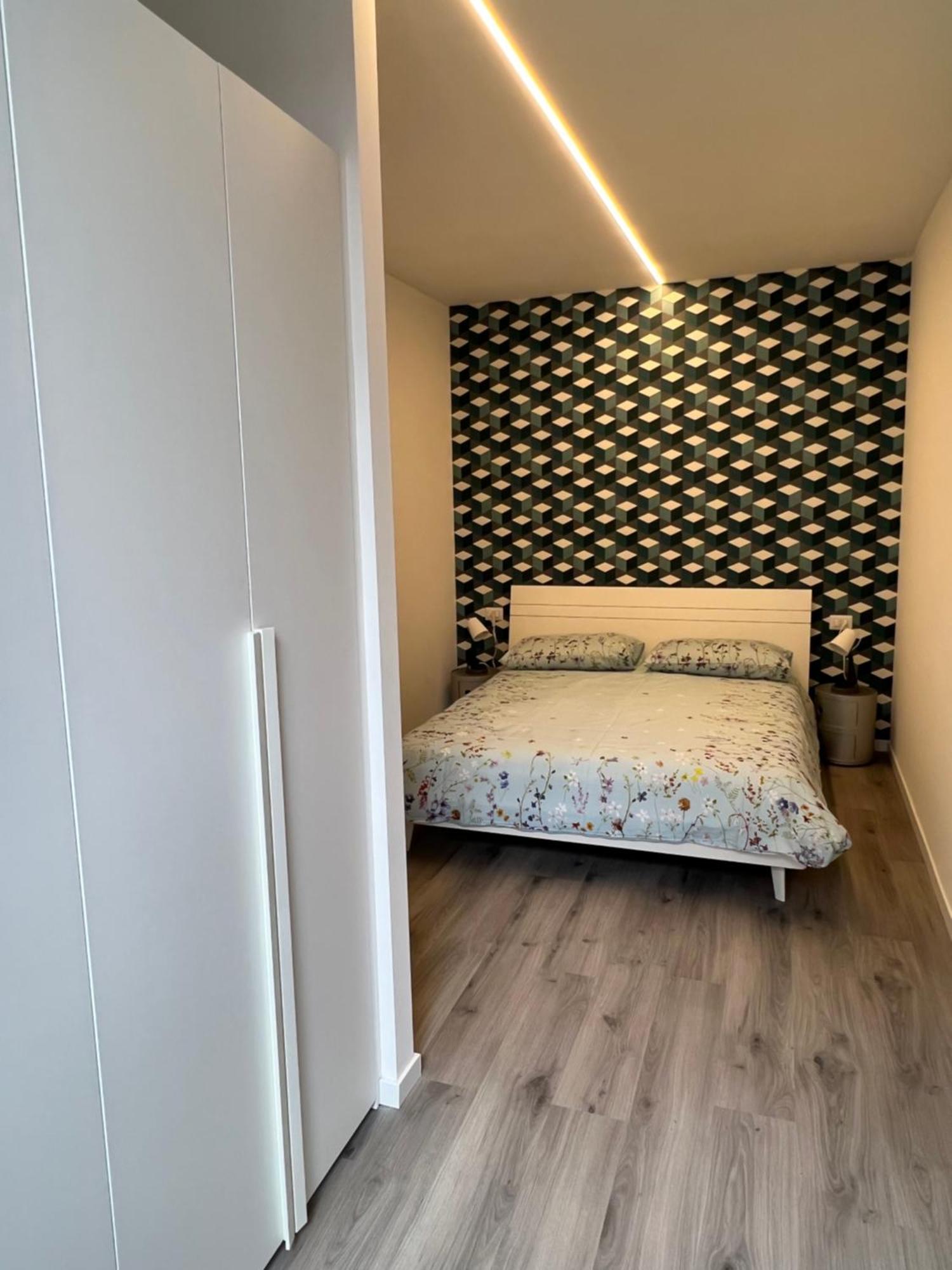 Blue Sapphire Como Cozy Flat In Center Of City Apartment Екстериор снимка